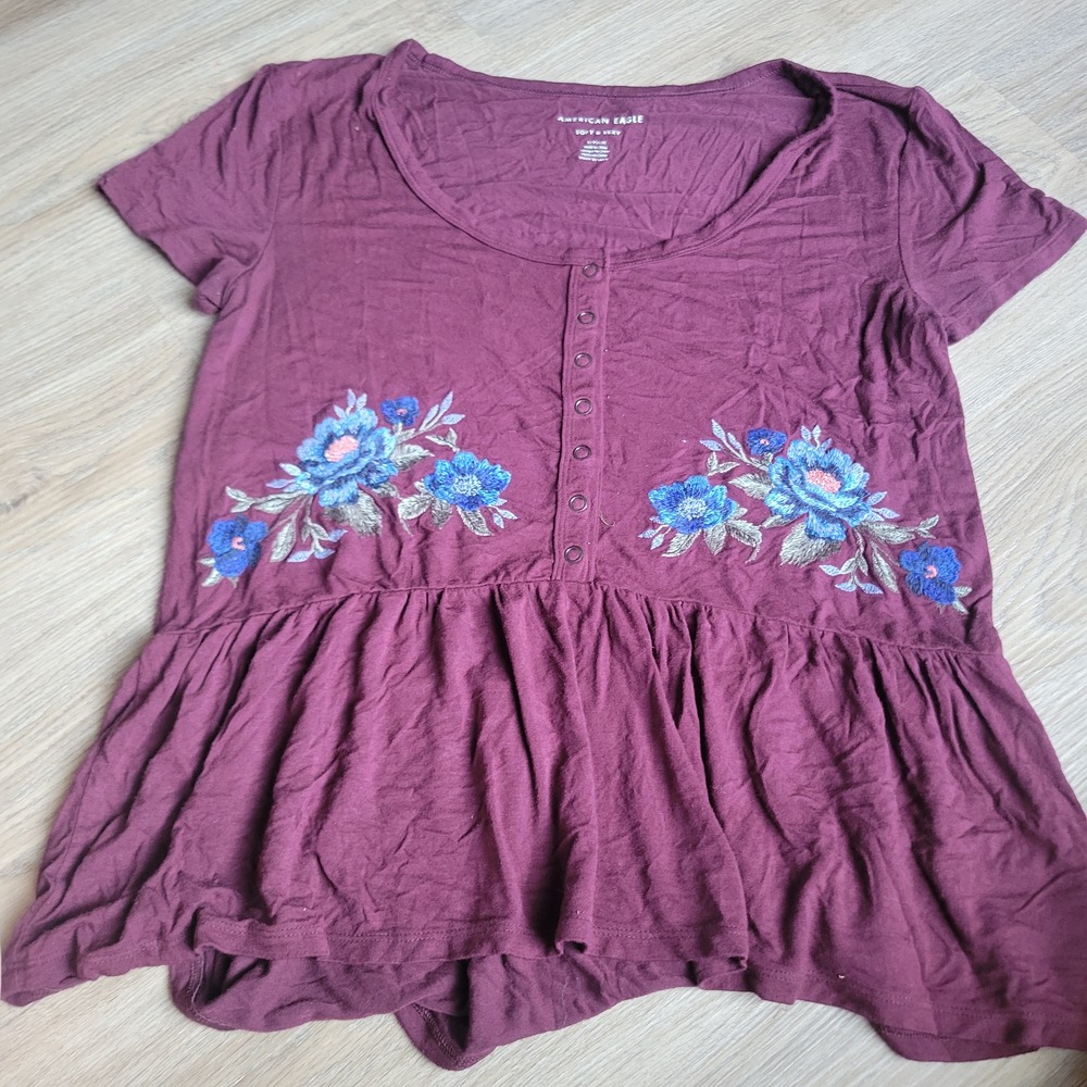American Eagle Womens Top Small Burgundy Viscose Floral Embroidered Boho Peplum